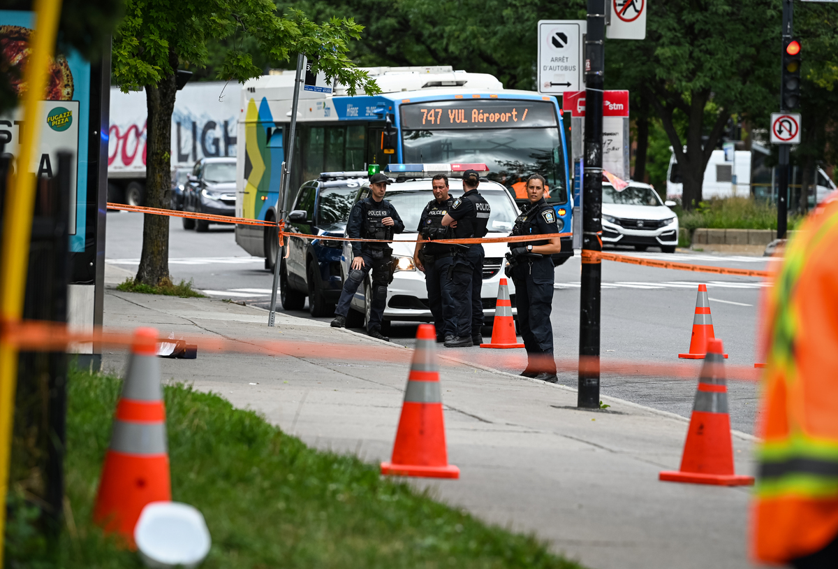 two stabbed itinerants street montreal two stabbed itinerants street montreal new